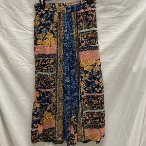 Wide leg cropped lounge pants